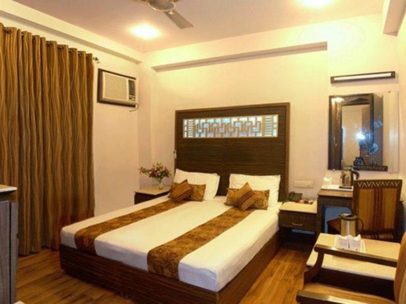 Hotel Sunstar Heights Delhi  Exterior foto