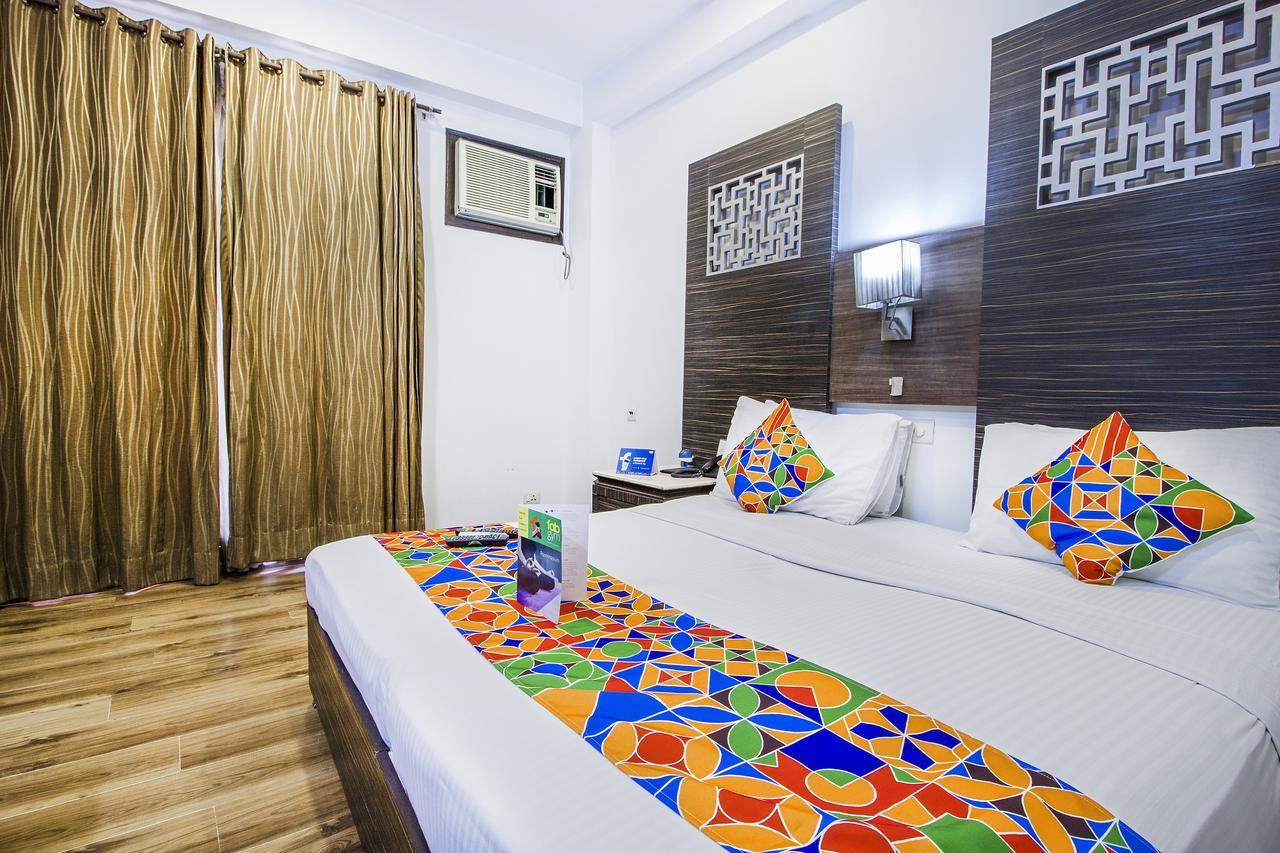 Hotel Sunstar Heights Delhi  Exterior foto